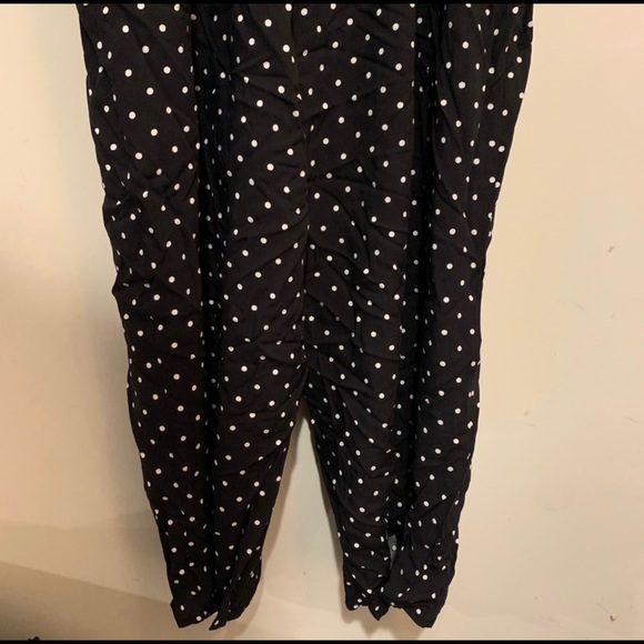 Old navy size small jumpsuit - Picture 4 of 4